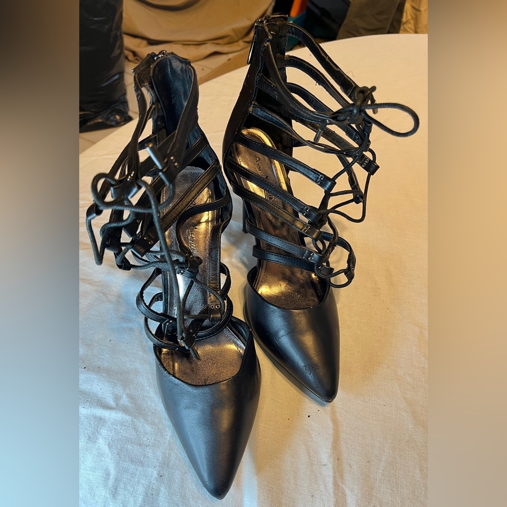 Anne Michelle Black Gladiator Heels